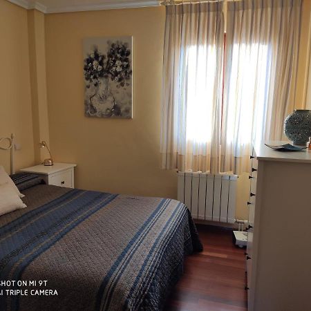Apartamento En Complejo Residencial Rovacias 코밀라스 외부 사진
