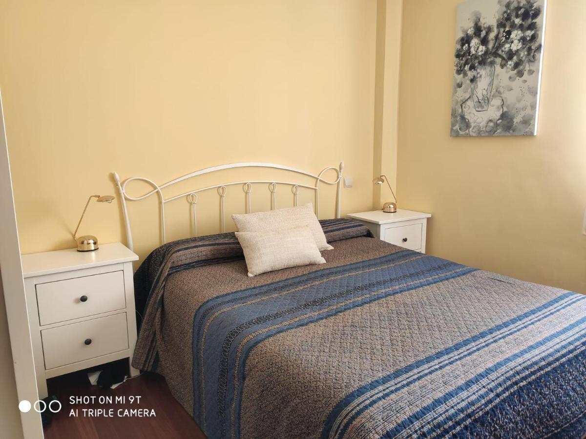 Apartamento En Complejo Residencial Rovacias 코밀라스 외부 사진